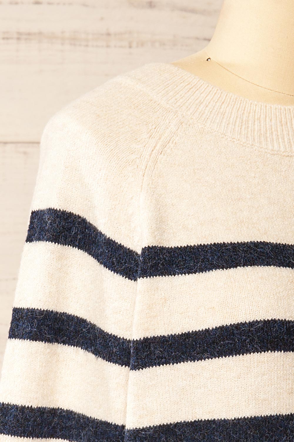 Siuri Striped Knitted Sweater with Smiley Embroidered | La petite garçonne side