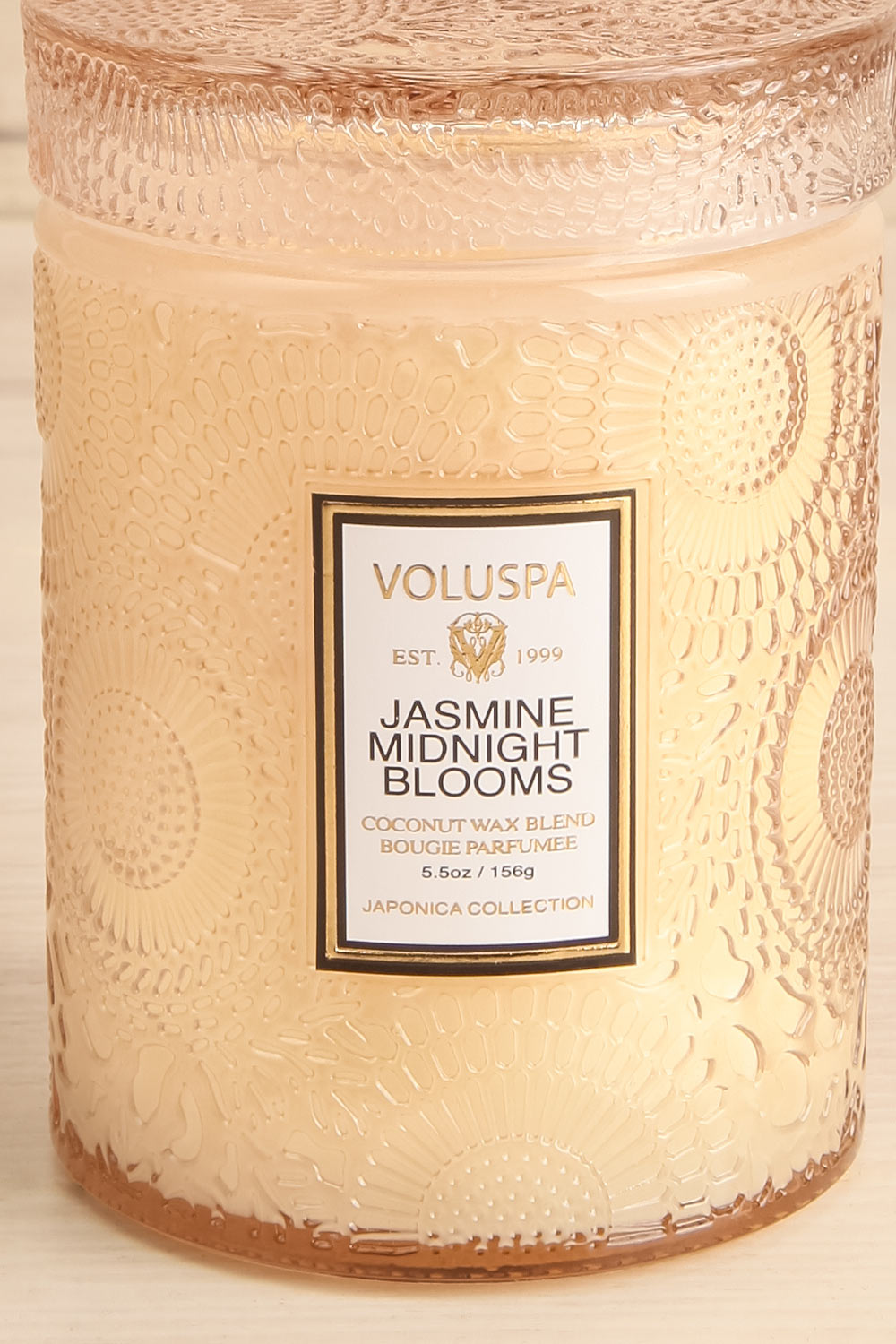 Jasmine Midnight Blooms Small Jar Candle by Voluspa | Maison garçonne close-up