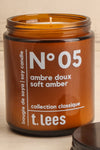 Bougie Ambre Doux Amber Perfumed Candle | La Petite Garçonne open close-up