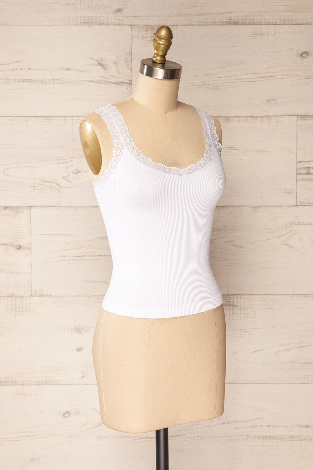 Somensac White Ribbed Camisole w/ Lace Trim | Boutique 1861 side view