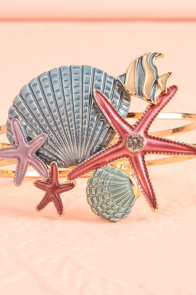 Sonam Gold Seashell Bracelet | Boutique 1861 close-up