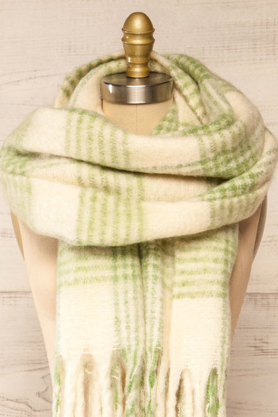 Suleja Green Plaid Soft Knit Scarf | La petite garçonne close-up