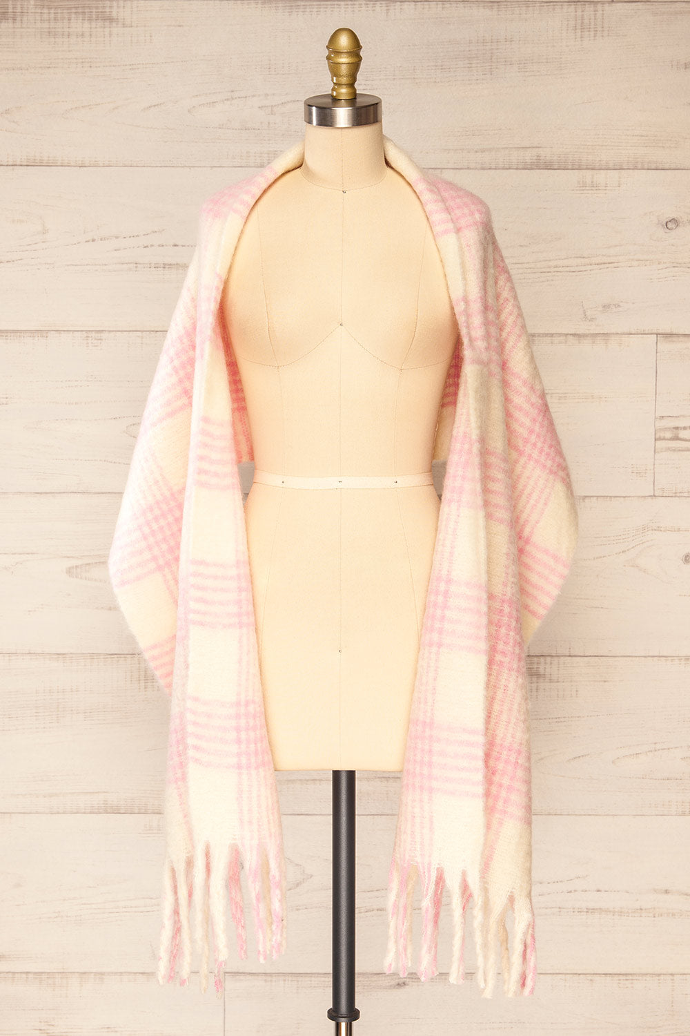 Suleja Pink Plaid Soft Knit Scarf | La petite garçonne shawl view