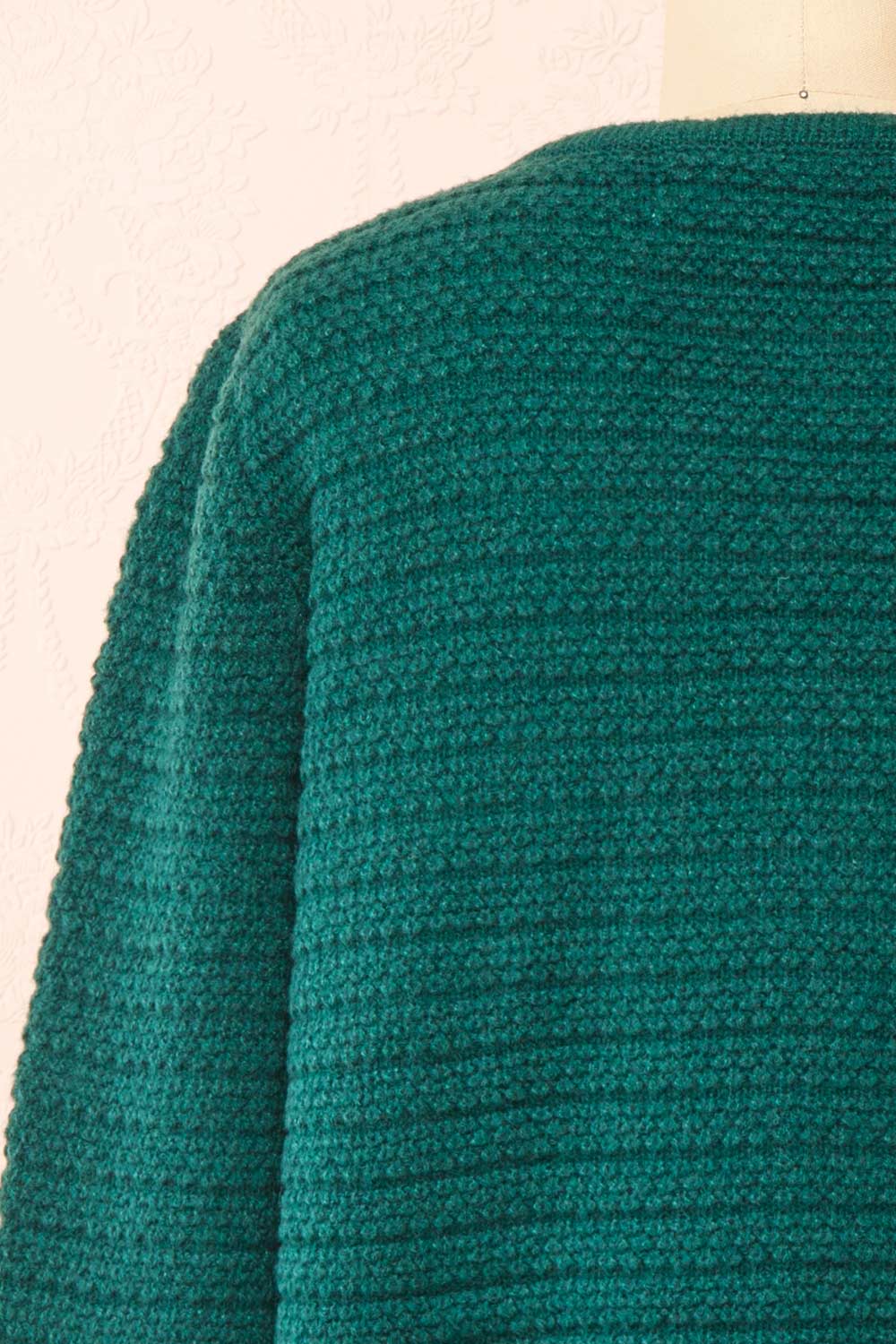 Suzie Green Oversized Knit Cardigan | Boutique 1861 back close-up