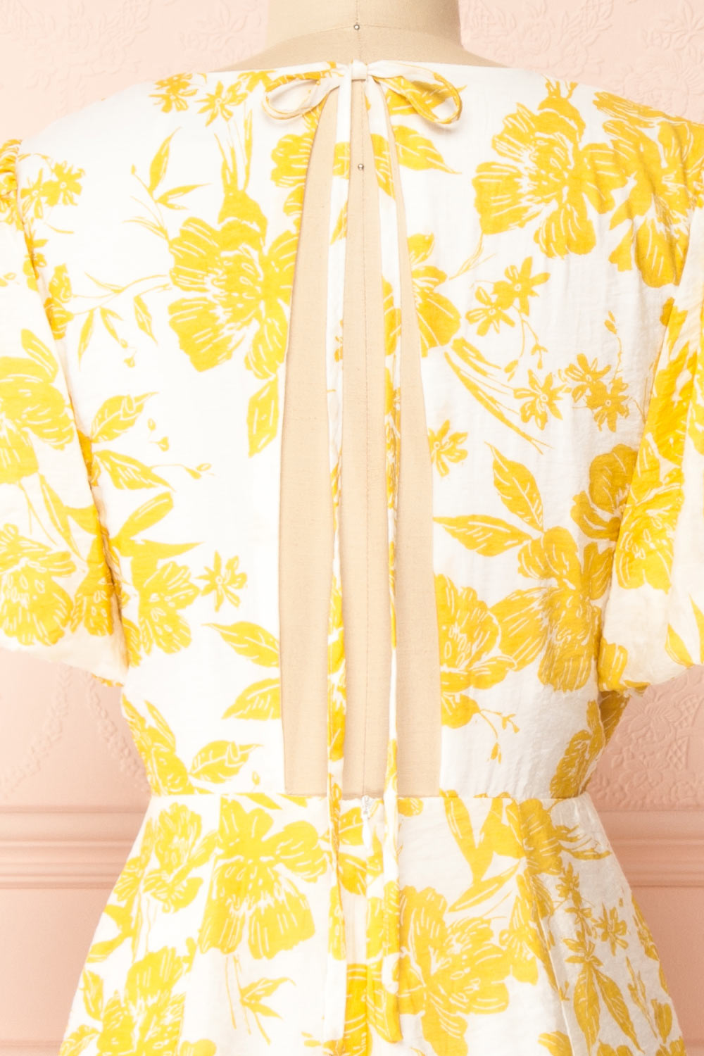 Swan Short Yellow Floral Dress w/ Open Back | Boutique 1861 back close-up