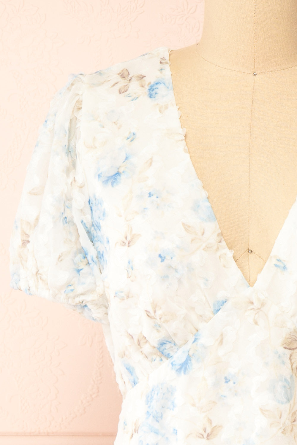 Sykos Short White Floral Chiffon Dress | Boutique 1861 front