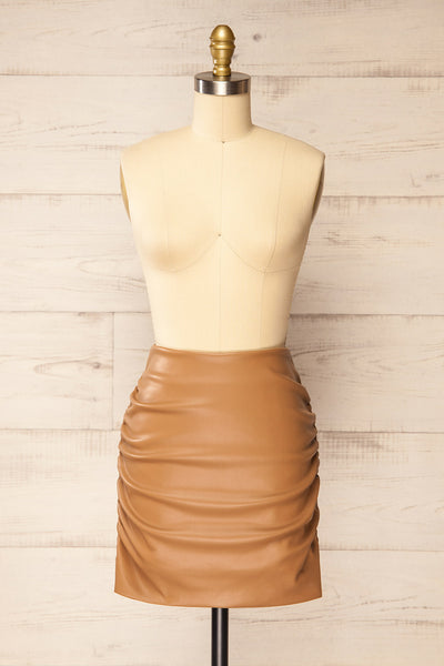 Tarare Ruched Brown Faux-Leather Skirt | La petite garçonne front view