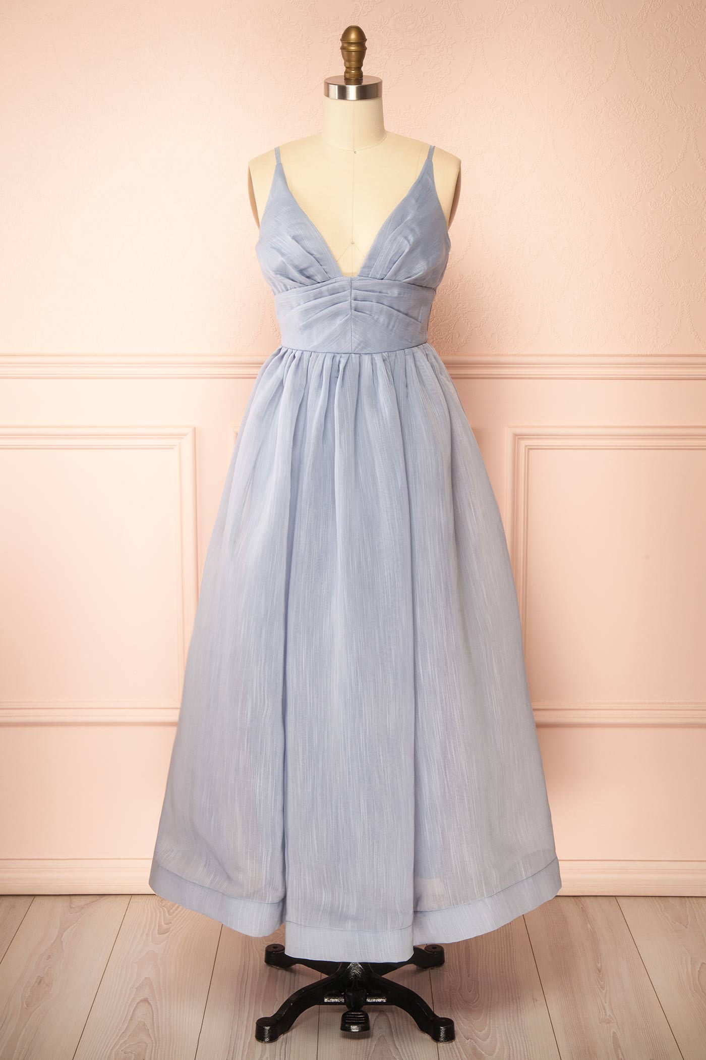 Tavila | Blue Textured Chiffon Maxi Dress with Gathered Bust