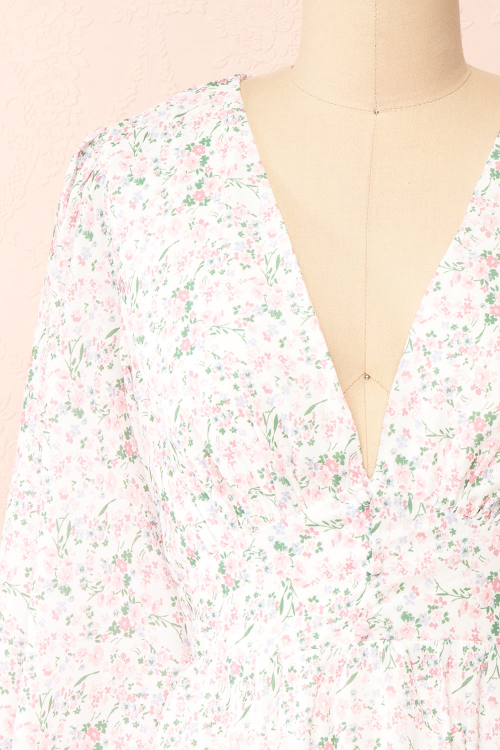 Teca Short Floral Dress w/ Open Back | Boutique 1861 front close-up