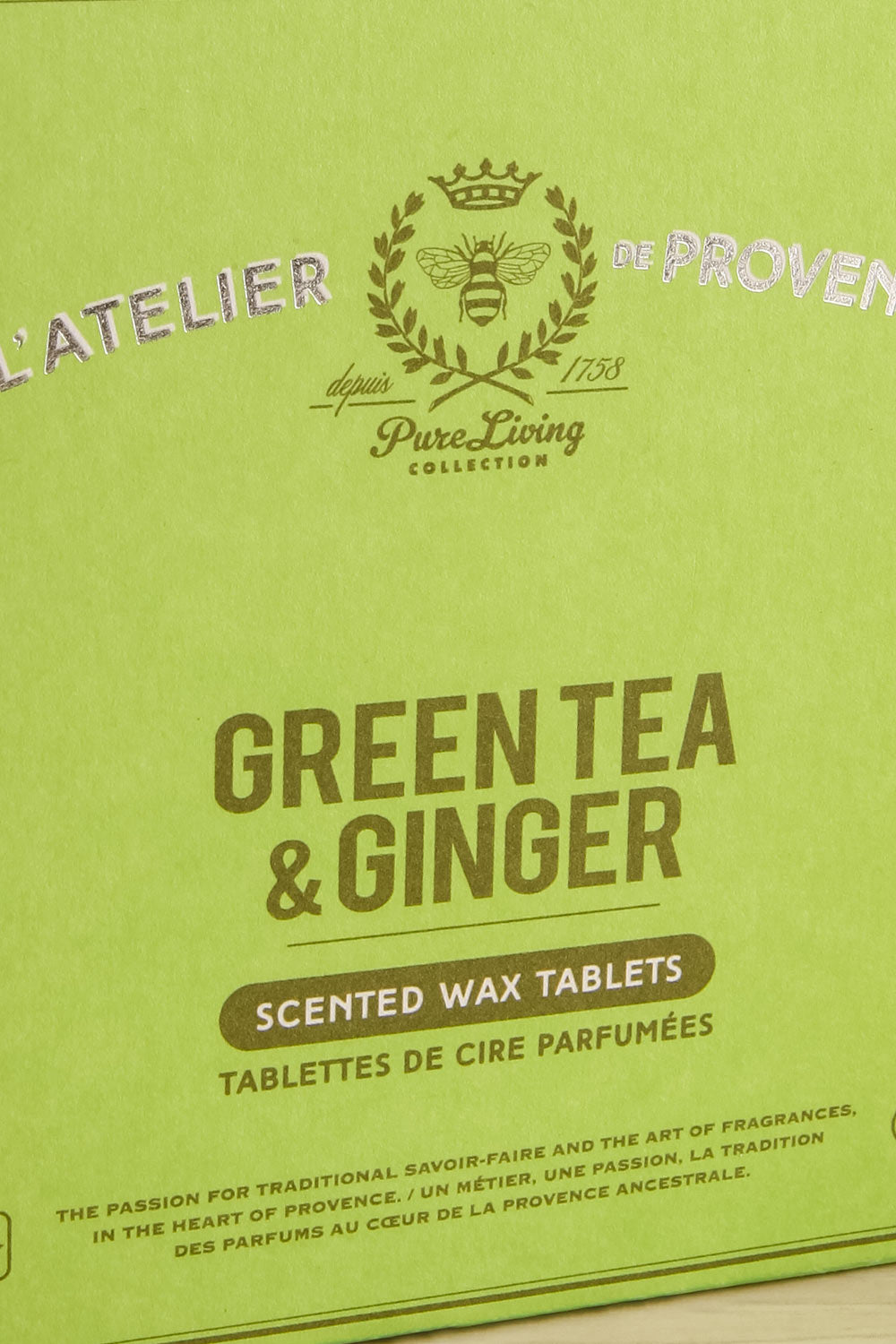 The Vert et Gingembre | Cire Parfumee | maison garçonne box close-up