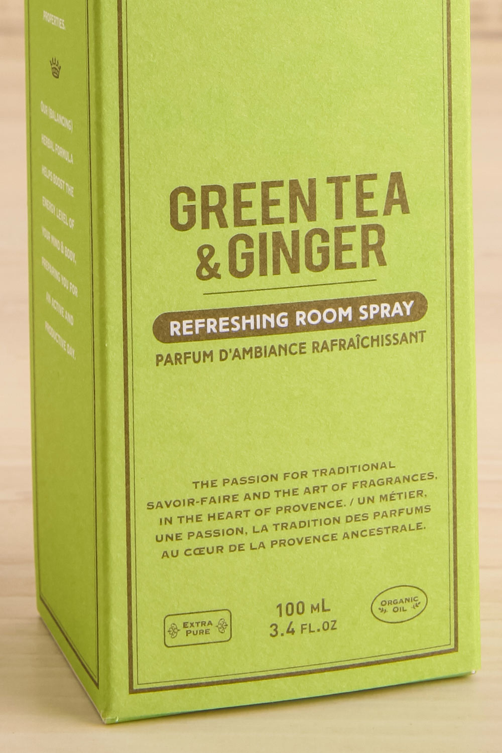 Green Tea and Ginger | Room Spray by L'Atelier de Provence | maison garçonne   close-up