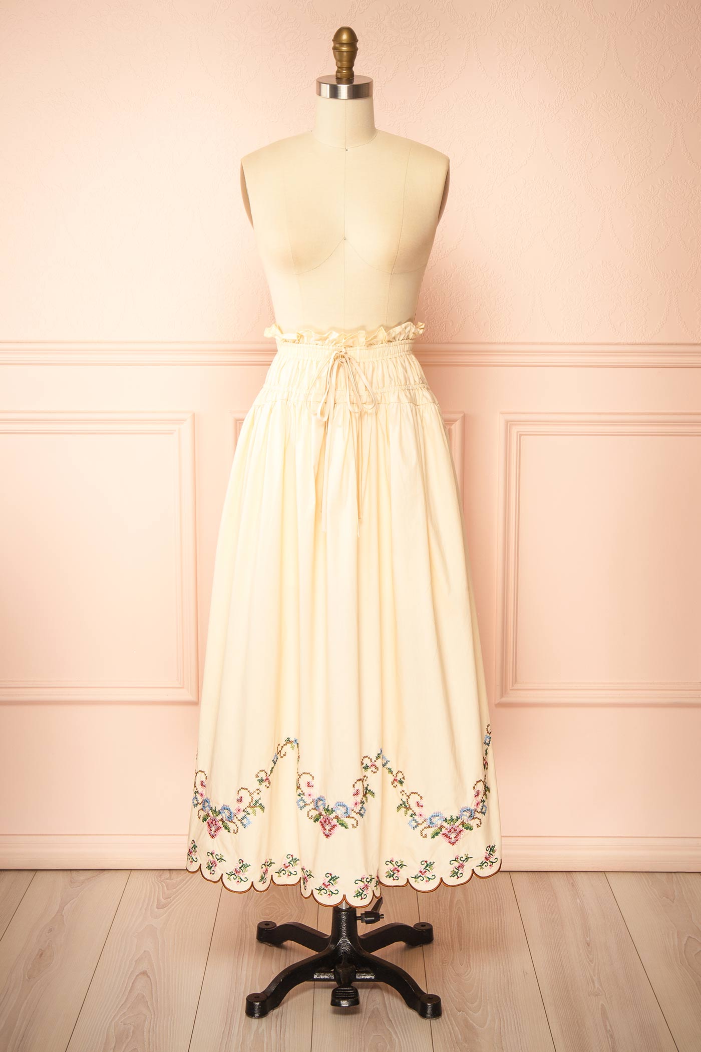 Vintage inspired dresses Boutique 1861 & La petite garonne Montreal Vintage inspired dresses Boutique 1861 & La petite garonne Montreal