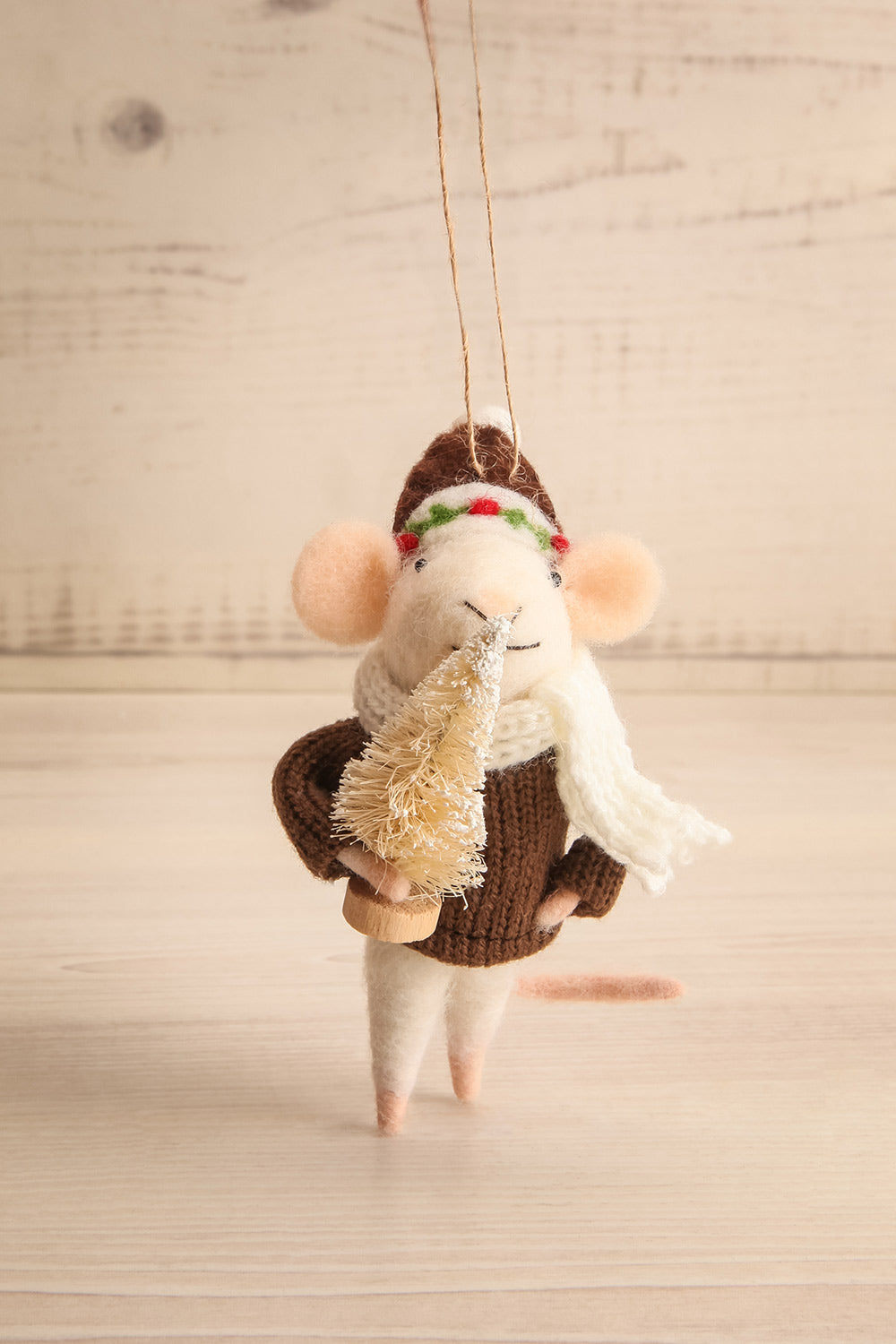 Festive Mouse Holiday Ornament | Maison garçonne tis the season tabitha