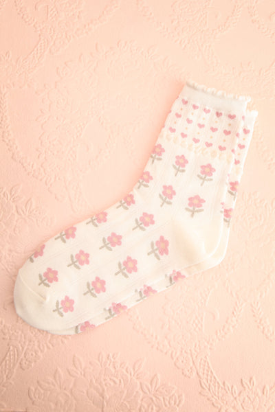 Torri White Floral Crew Socks | Boutique 1861