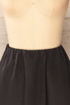 Tourcoing Short Black Skirt w/ Elastic Waist | La petite garçonne front close-up
