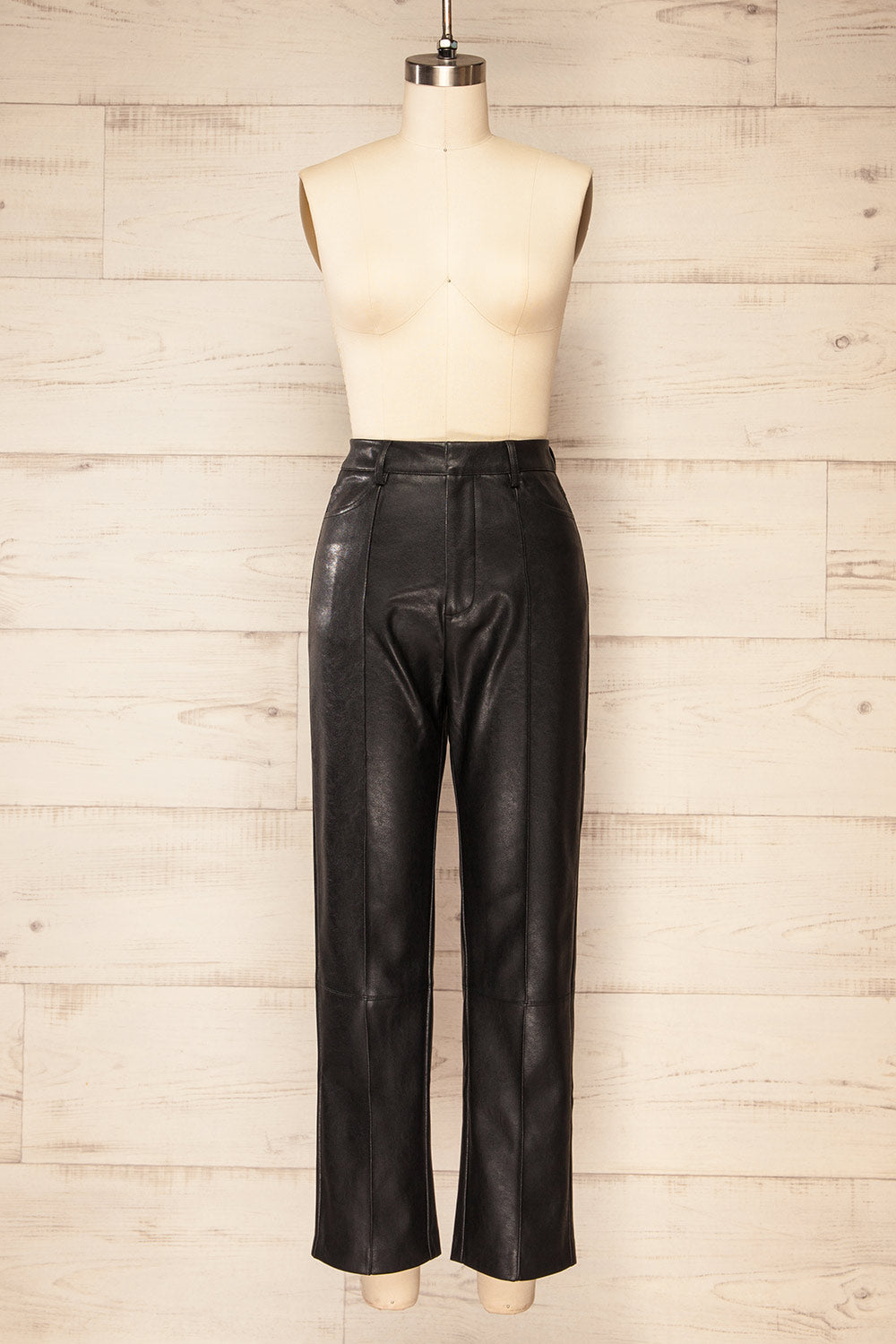 Transylvania Black Faux-Leather Pants | La petite garçonne front view