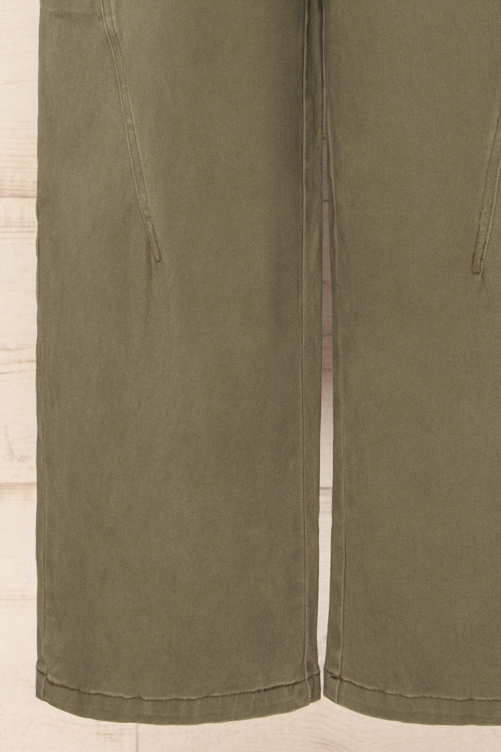 Trax Khaki Mid-Rise Cargo Pants | La petite garçonne bottom