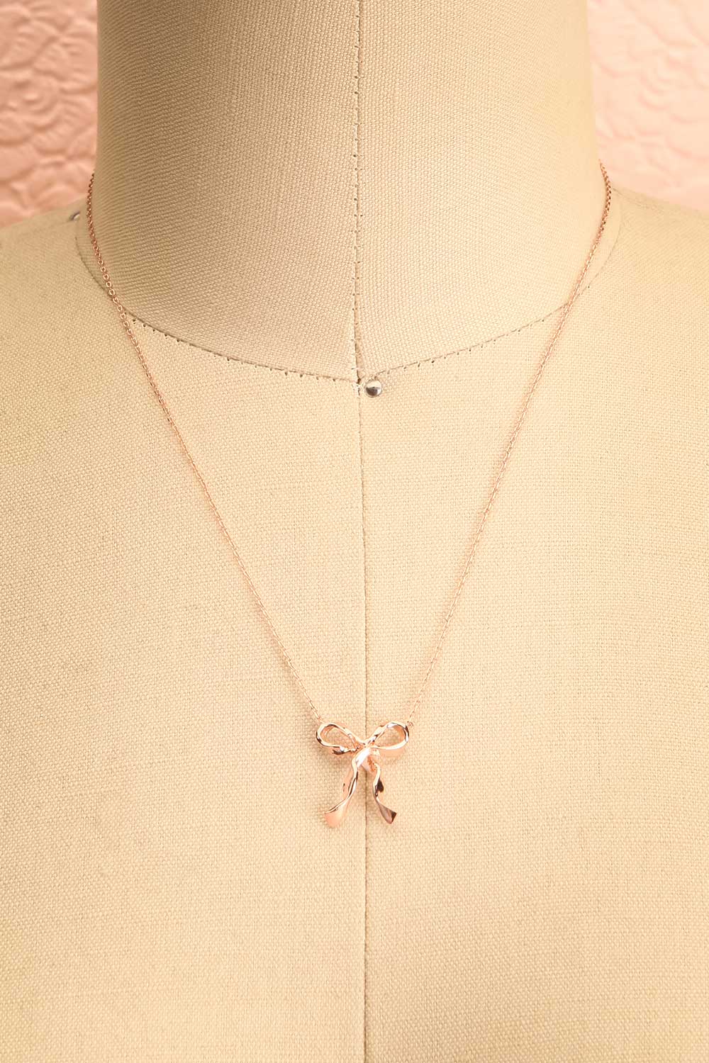 Triteia Rosegold Necklace w/ Bow Charm | Boutique 1861
