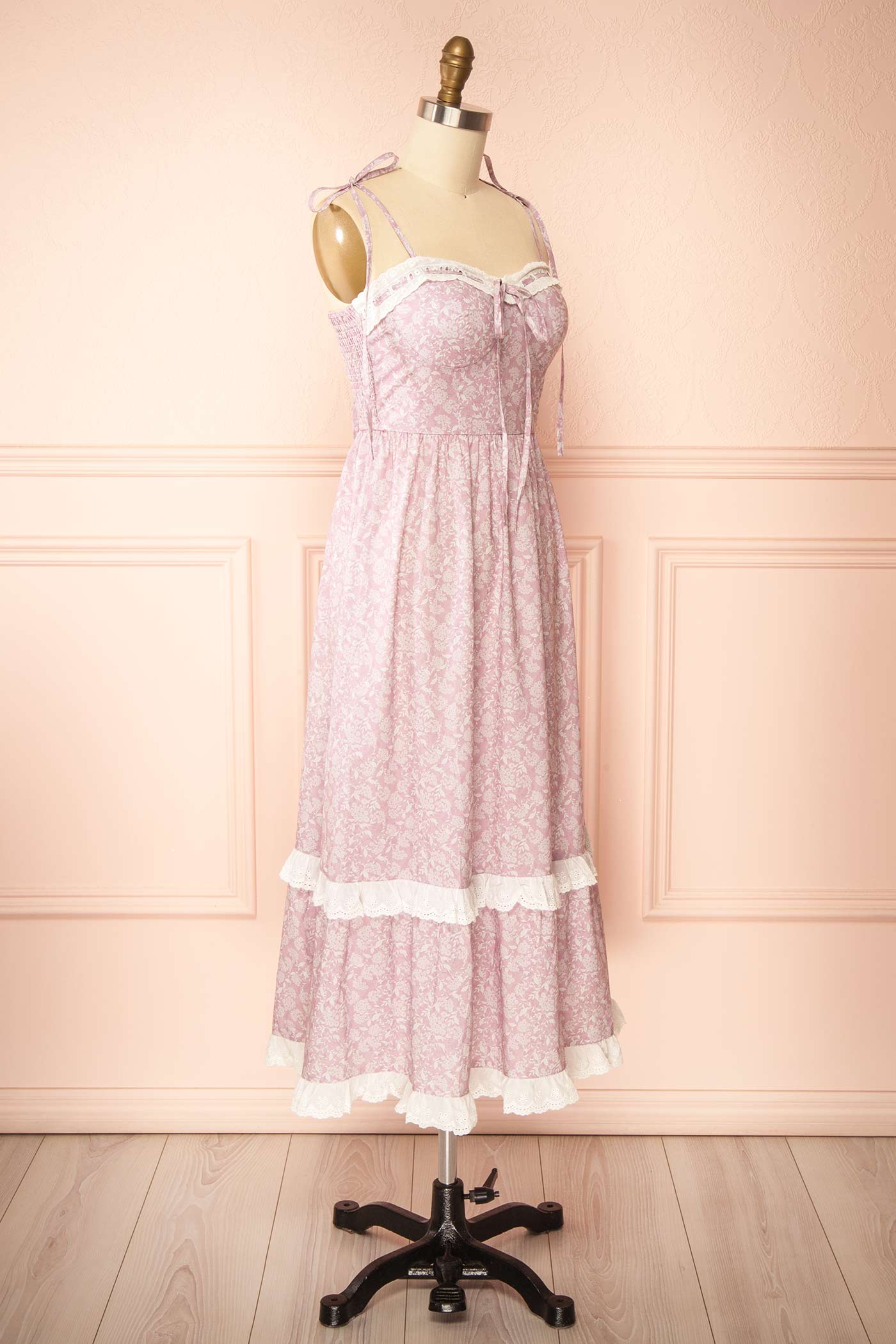 Sideview Uluria Pink Floral Midi Dress with Sweetheart Neckline at boutique 1861