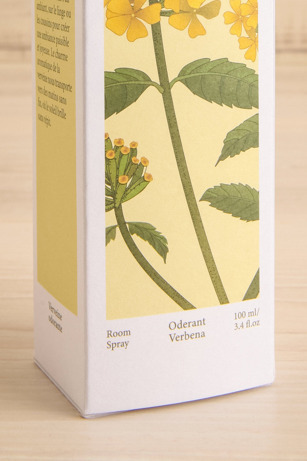 Oderant Verbena Room Spray by Theorie Botanique | Maison garçonne box close-up