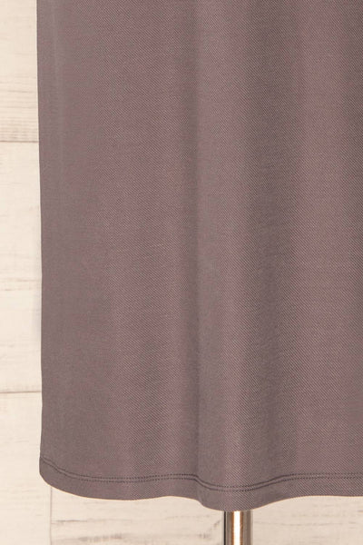 Warkalyk Grey Straight Midi Skirt | La petite garçonne bottom front