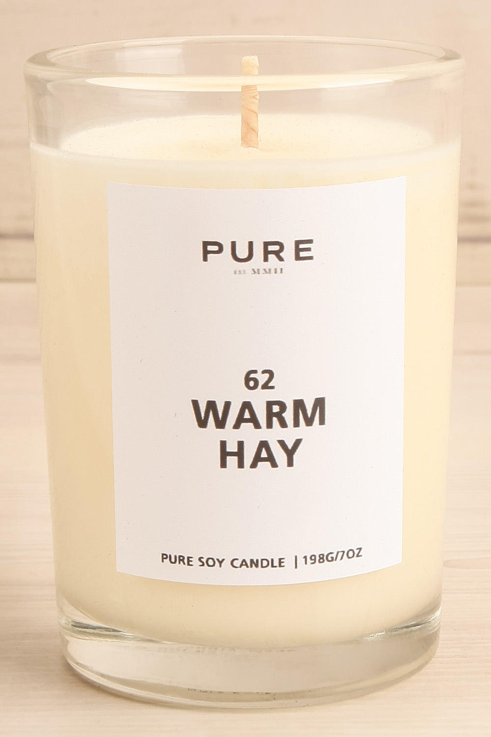 Warm Hay Candle | Maison garçonne close-up