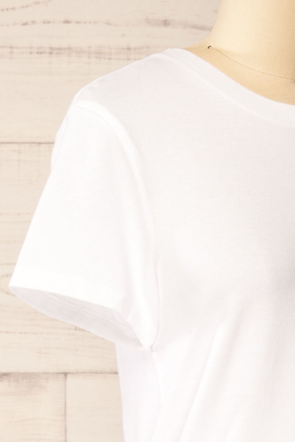 Welby White Cotton T-Shirt | La petite garçonne side 