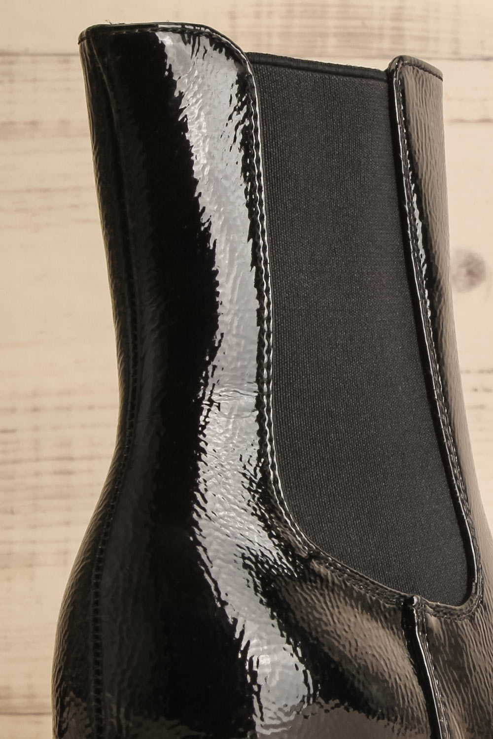 Westie Black Platform Heeled Boots | La petite garçonne back close-up
