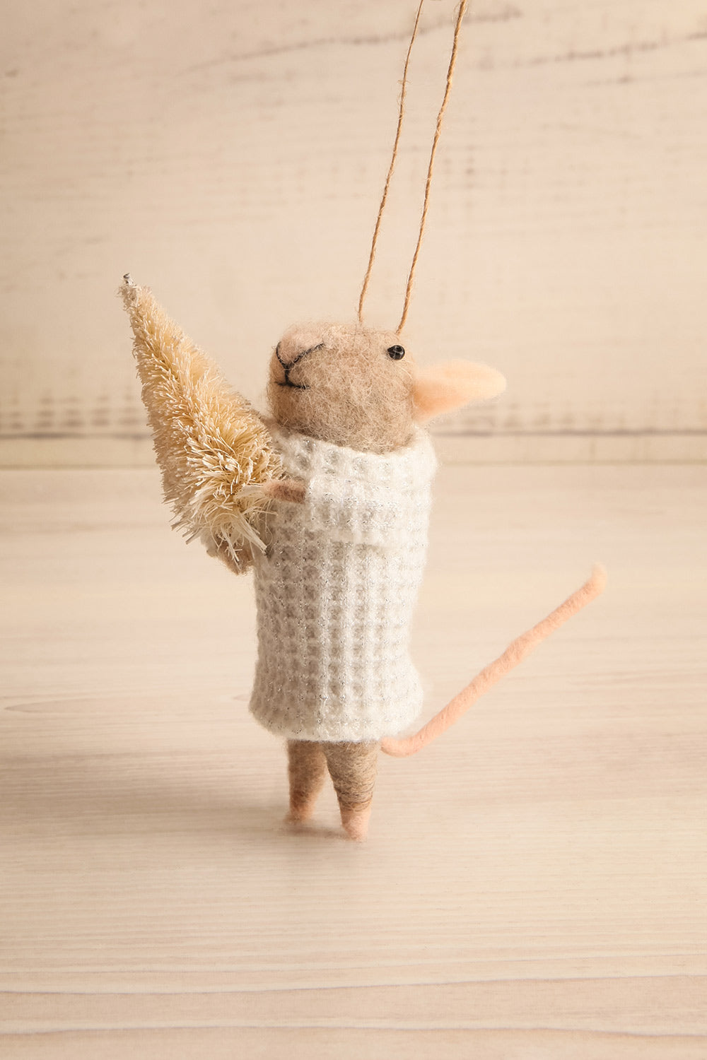 Winter Mouse Holiday Ornament | Maison garçonne walter