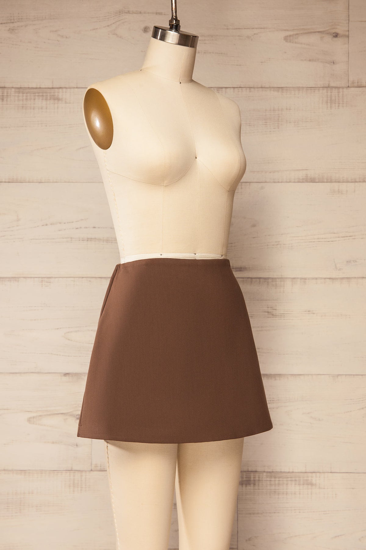 side view of Woburn Brown High-Waisted Tailored Skort at La petite garçonne