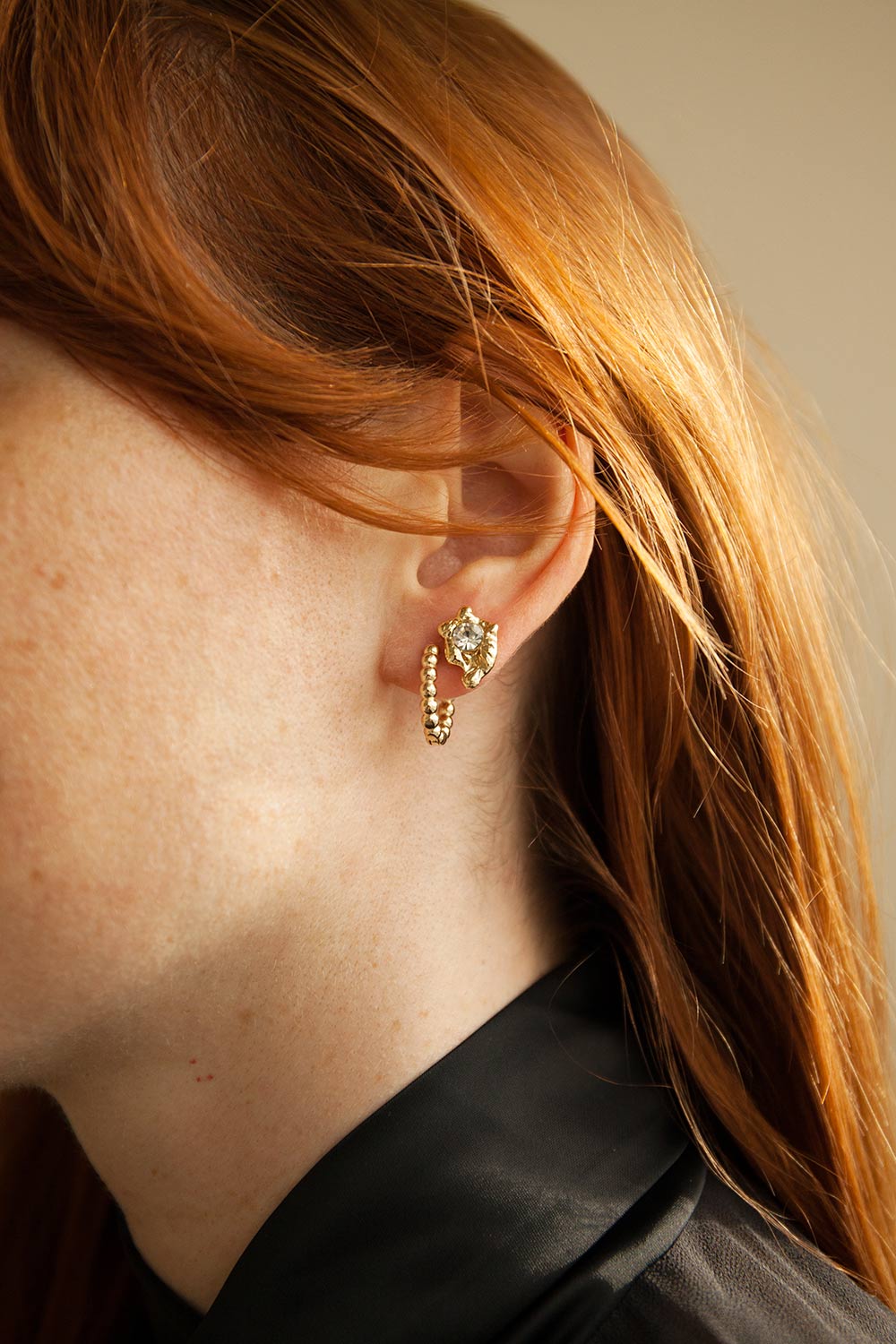 Aias Gold Textured Stud Earrings w/ Crystal | La petite garçonne model