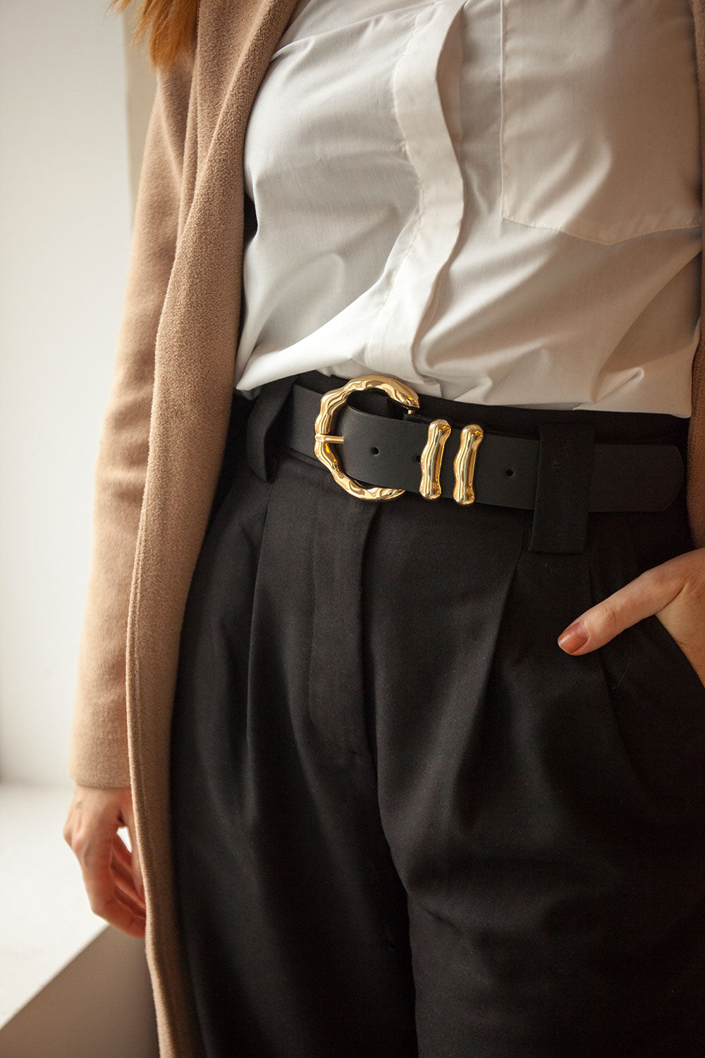 Yamoussoukro Black Faux Leather Belt | La petite garçonne model