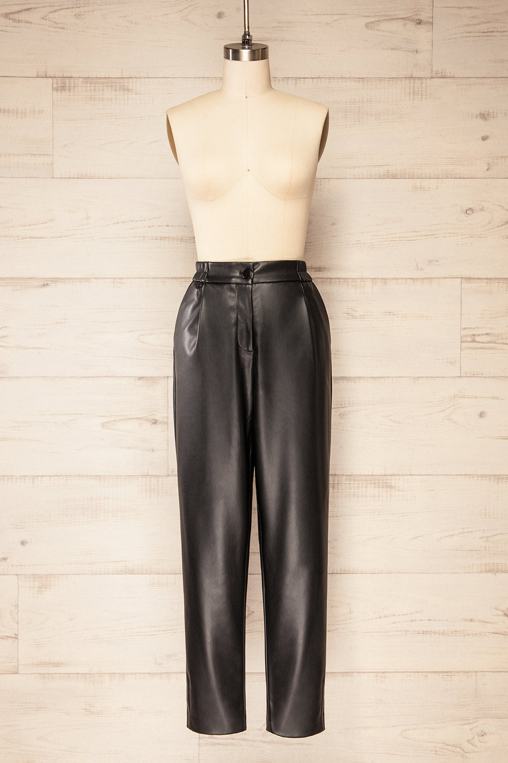 Zander Black Faux-Leather Pants | La petite garçonne front view