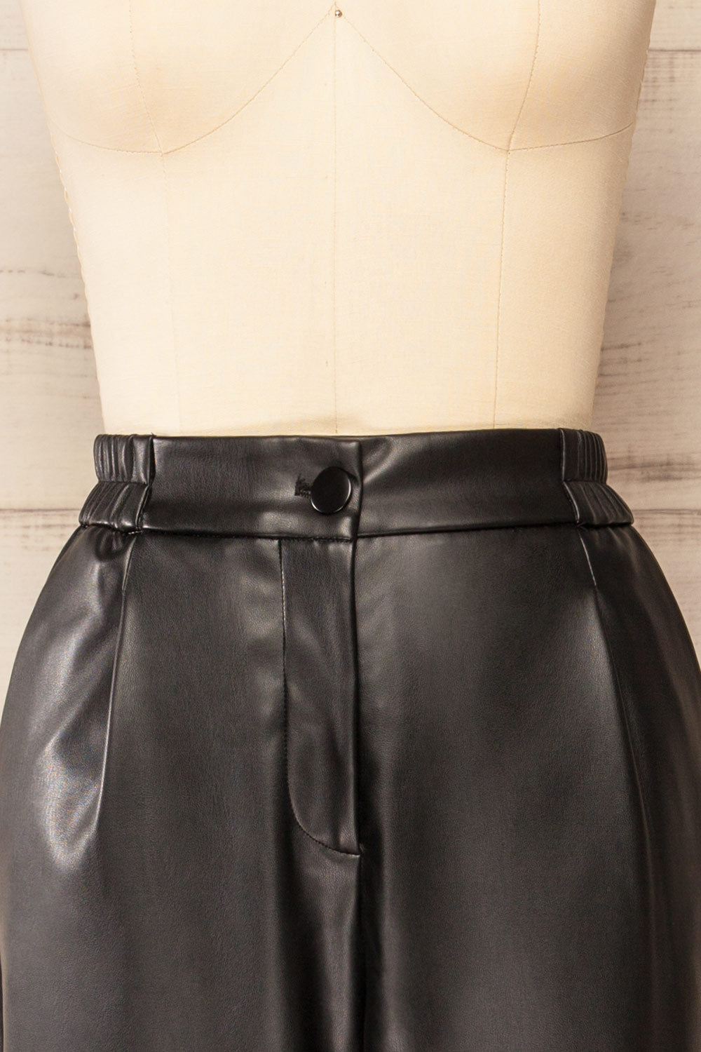 Zander Black Faux-Leather Pants | La petite garçonne front