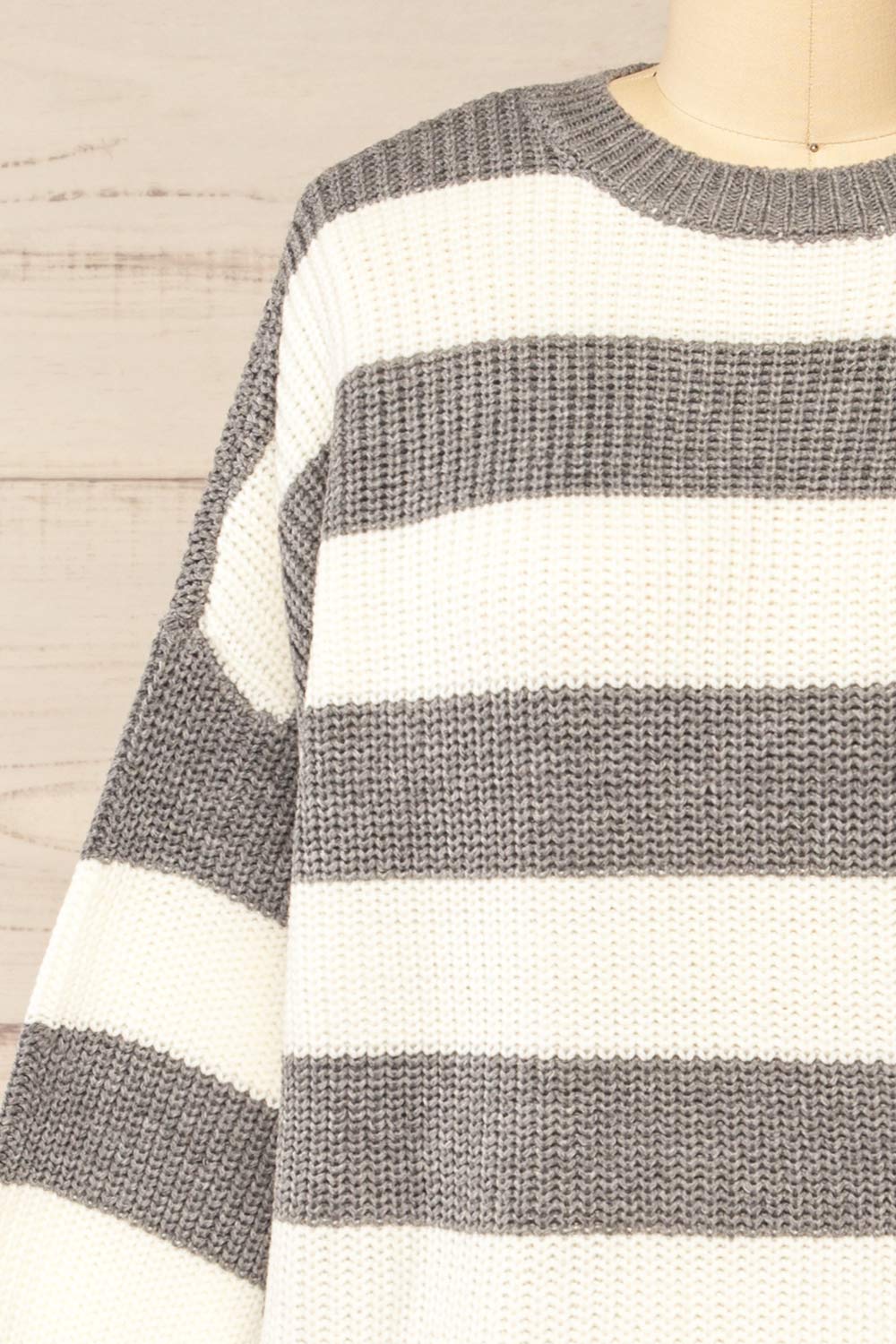 Zario Grey Stripped Oversized Knit Sweater | La petite garçonne front