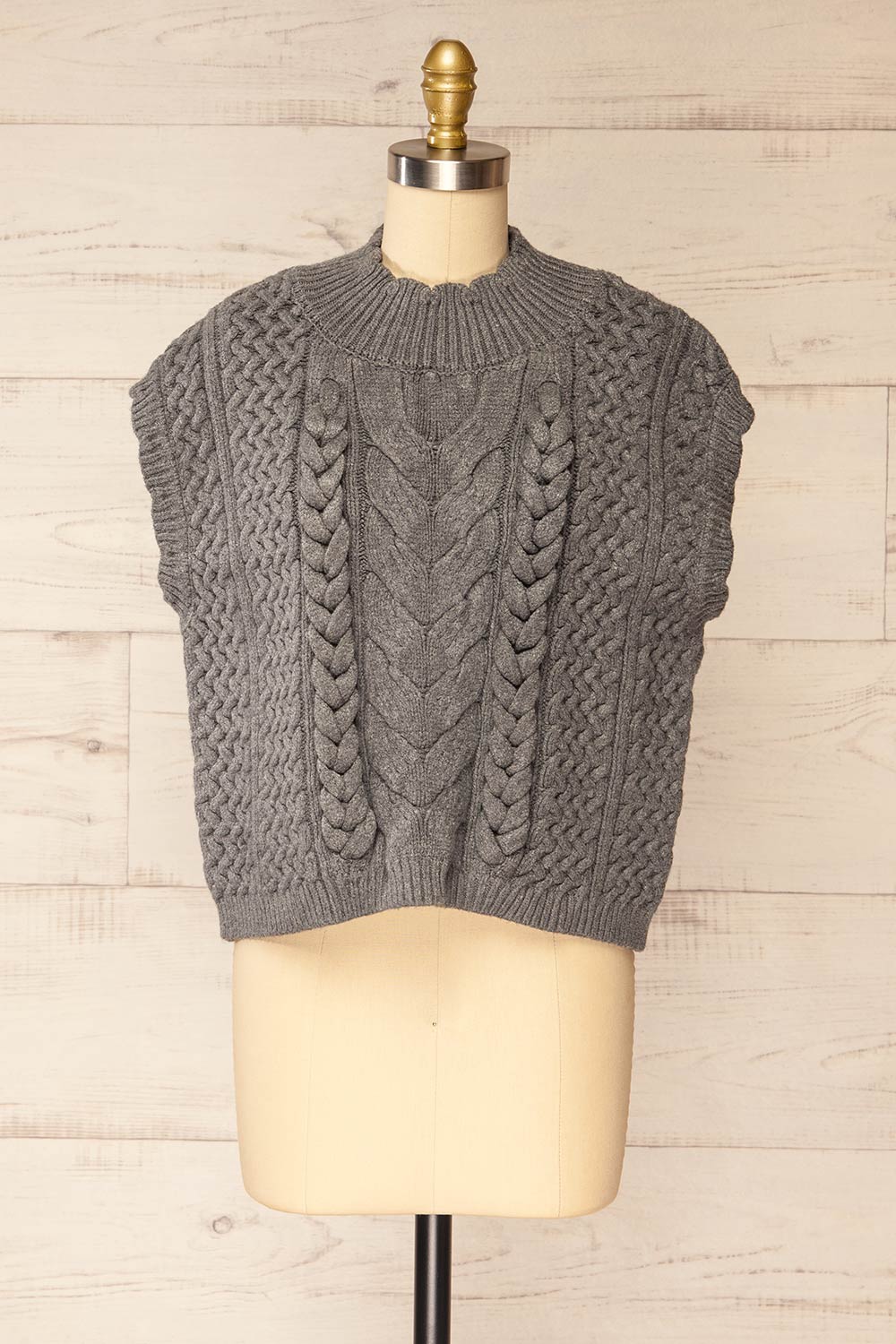 Zenon Grey Sleeveless Cable Knit Vest | La petite garçonne front view