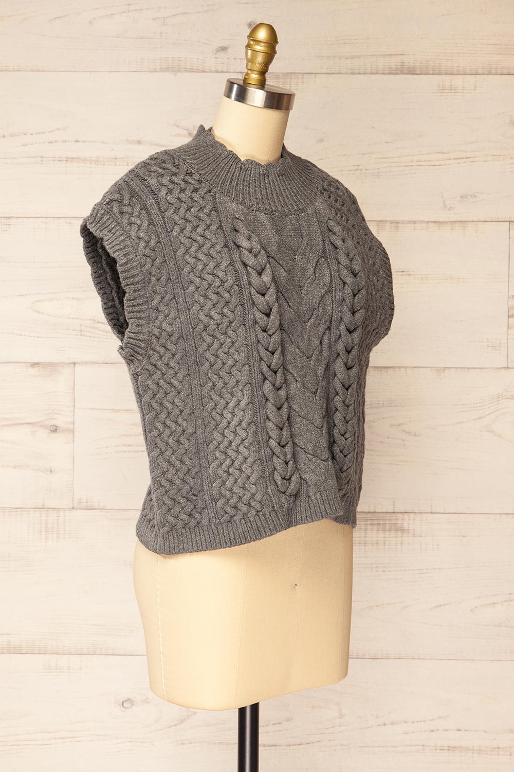 Zenon Grey Sleeveless Cable Knit Vest | La petite garçonne side view