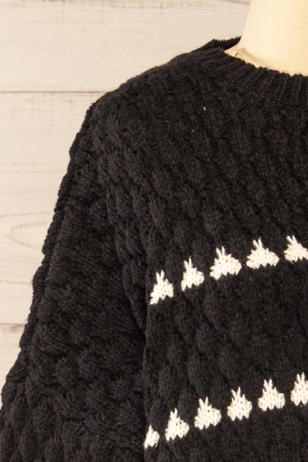 Zoar Black Overzised Knit Sweater | La petite garçonne side