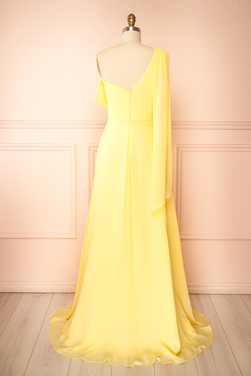 Zorua Light Yellow One-Shoulder Maxi Dress with Cape Sleeve