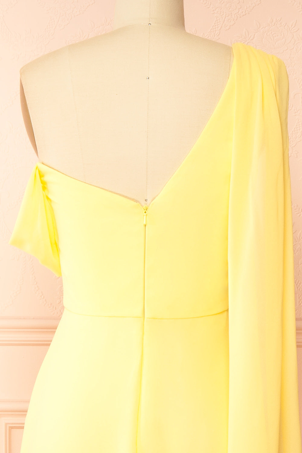 Zorua Light Yellow One-Shoulder Maxi Dress with Cape Sleeve