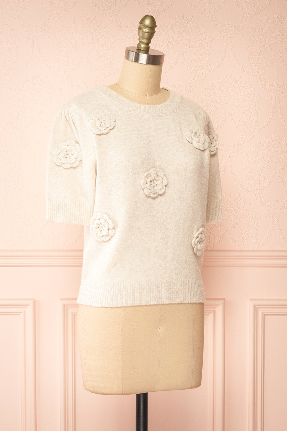 Zuniki Ivory Knit Top w/ Crochet Flowers | Boutique 1861  side view