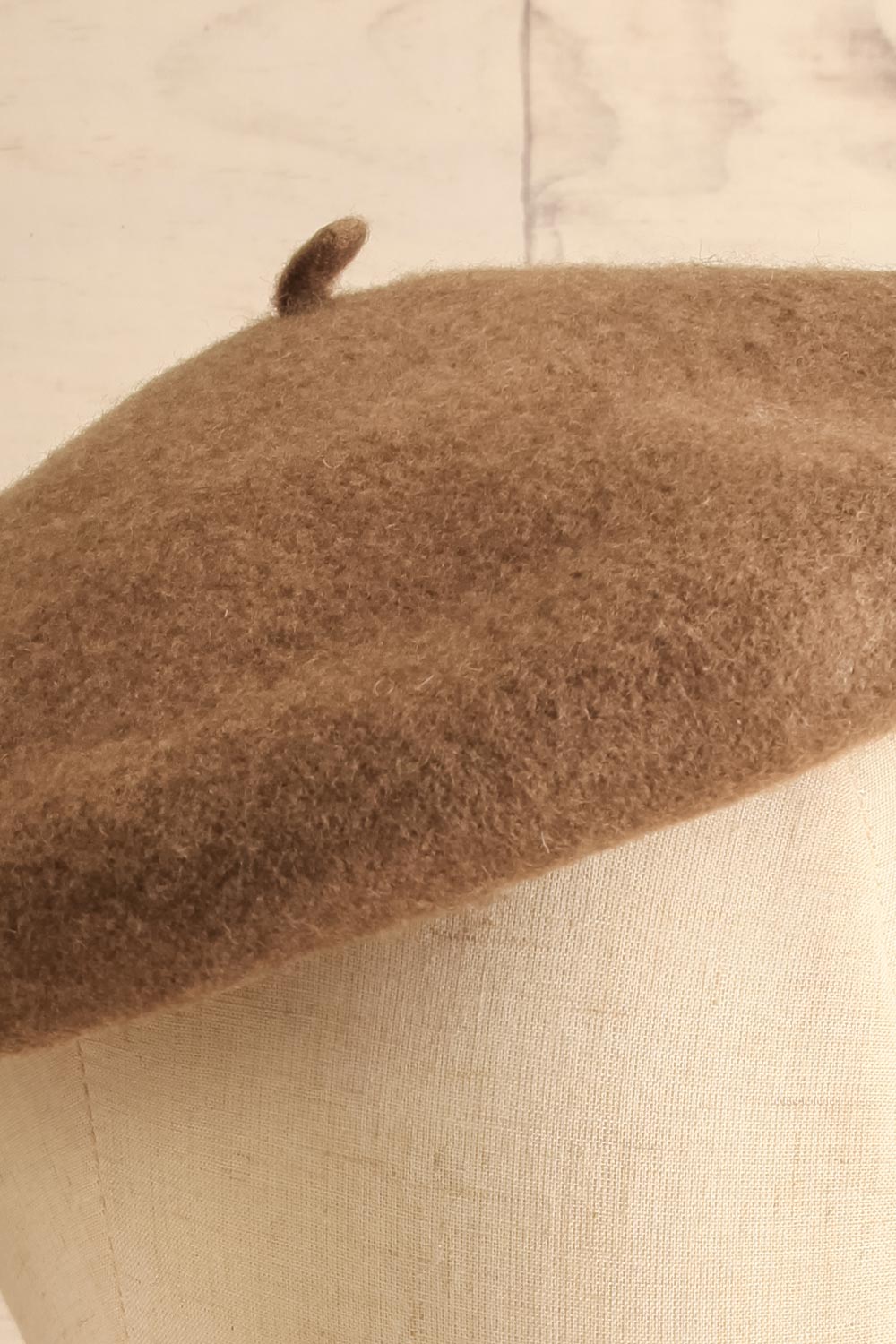 
Zuzot Taupe Wool Beret | La petite garçonne close-up