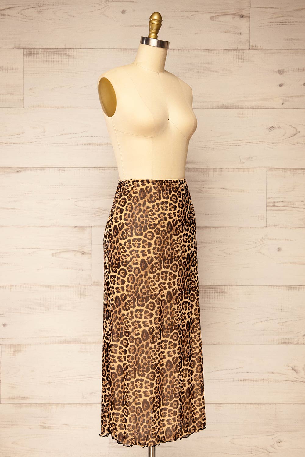 Zyran Long Leopard Print Skirt | La petite garçonne  side view