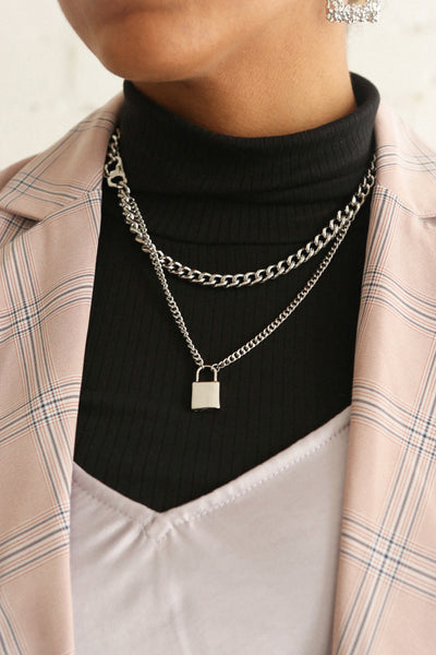Acarus Argent Silver Chain Necklace with Padlock | La Petite Garçonne on model