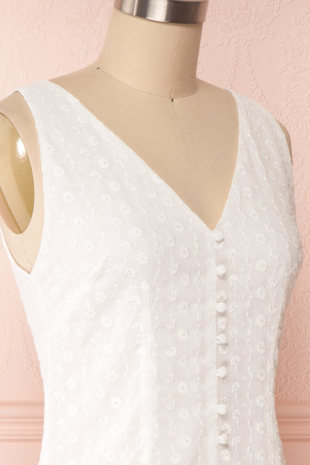 Adelaide White Short Summer Dress w/ Frill   side close up| Boutique 1861