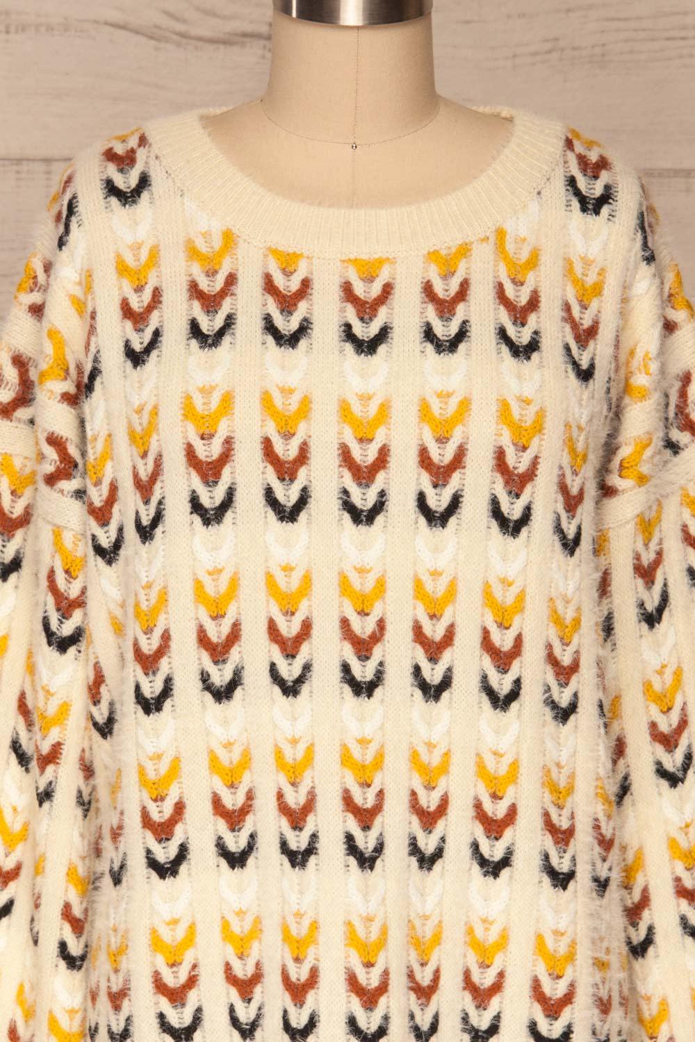 Agnieszka Cream & Brown Oversized Knit Sweater | FRONT CLOSE UP | La Petite Garçonne