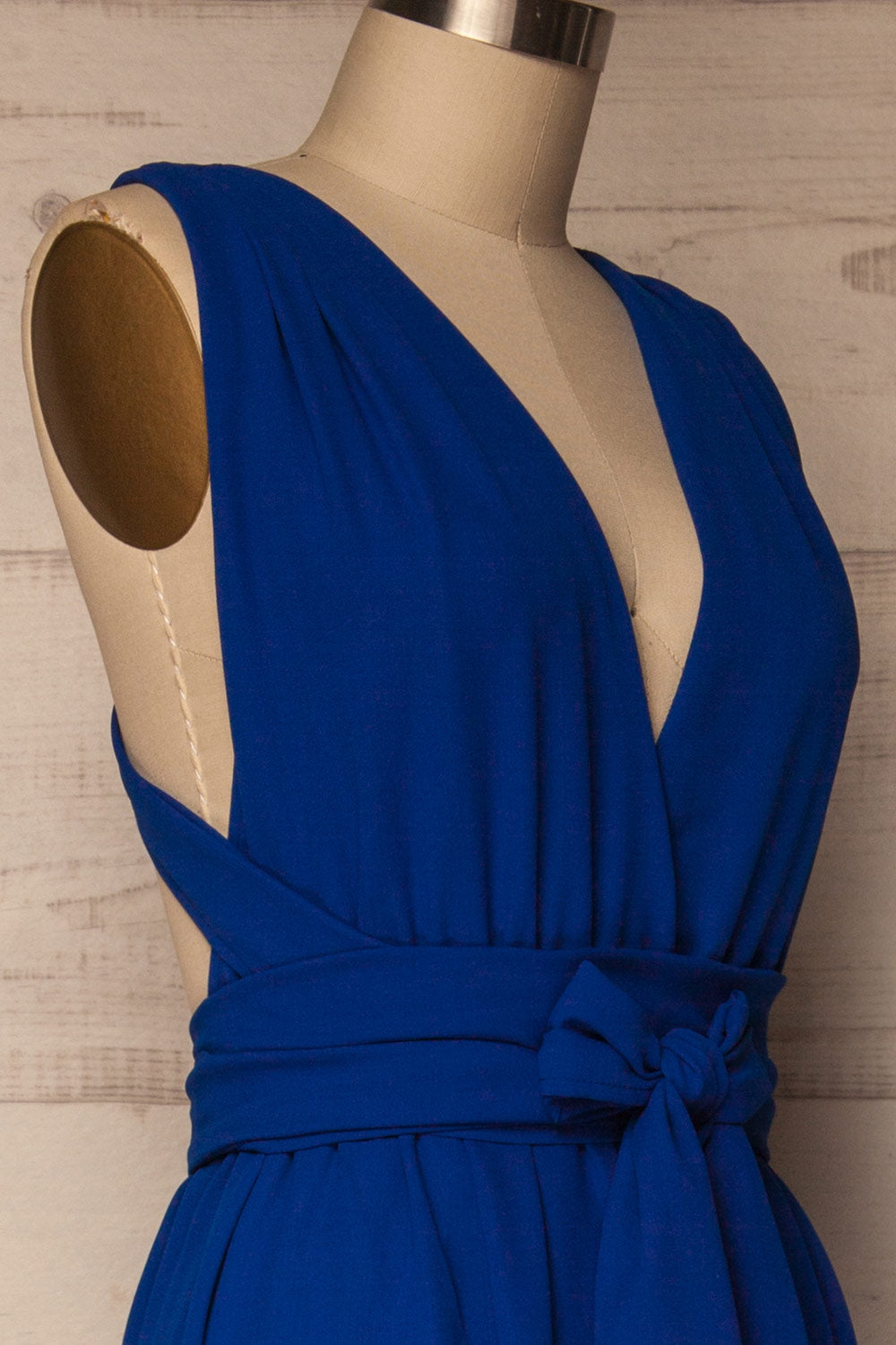 Aigaleo Sapphire Blue Chiffon Empire Gown | La Petite Garçonne 7