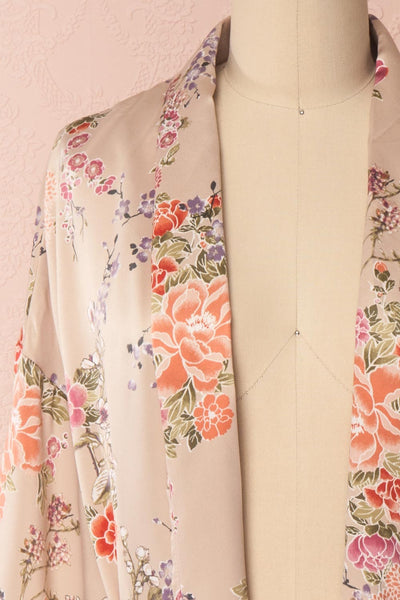 Akahi Petal Beige Silky Floral Belted Kimono | Boudoir 1861 3