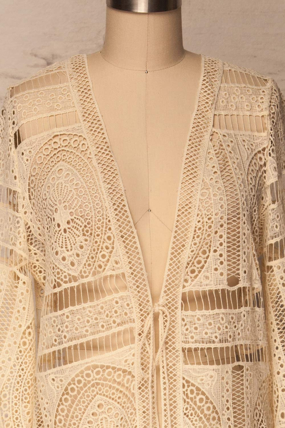 Akharnai Ivory Crocheted Lace Kimono | La Petite Garçonne 2