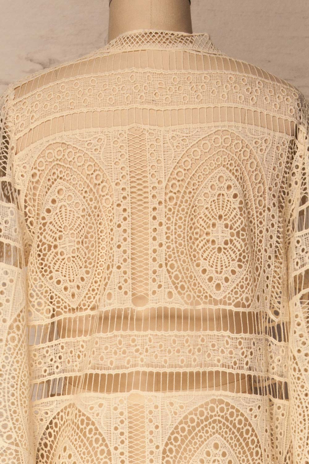 Akharnai Ivory Crocheted Lace Kimono | La Petite Garçonne 6